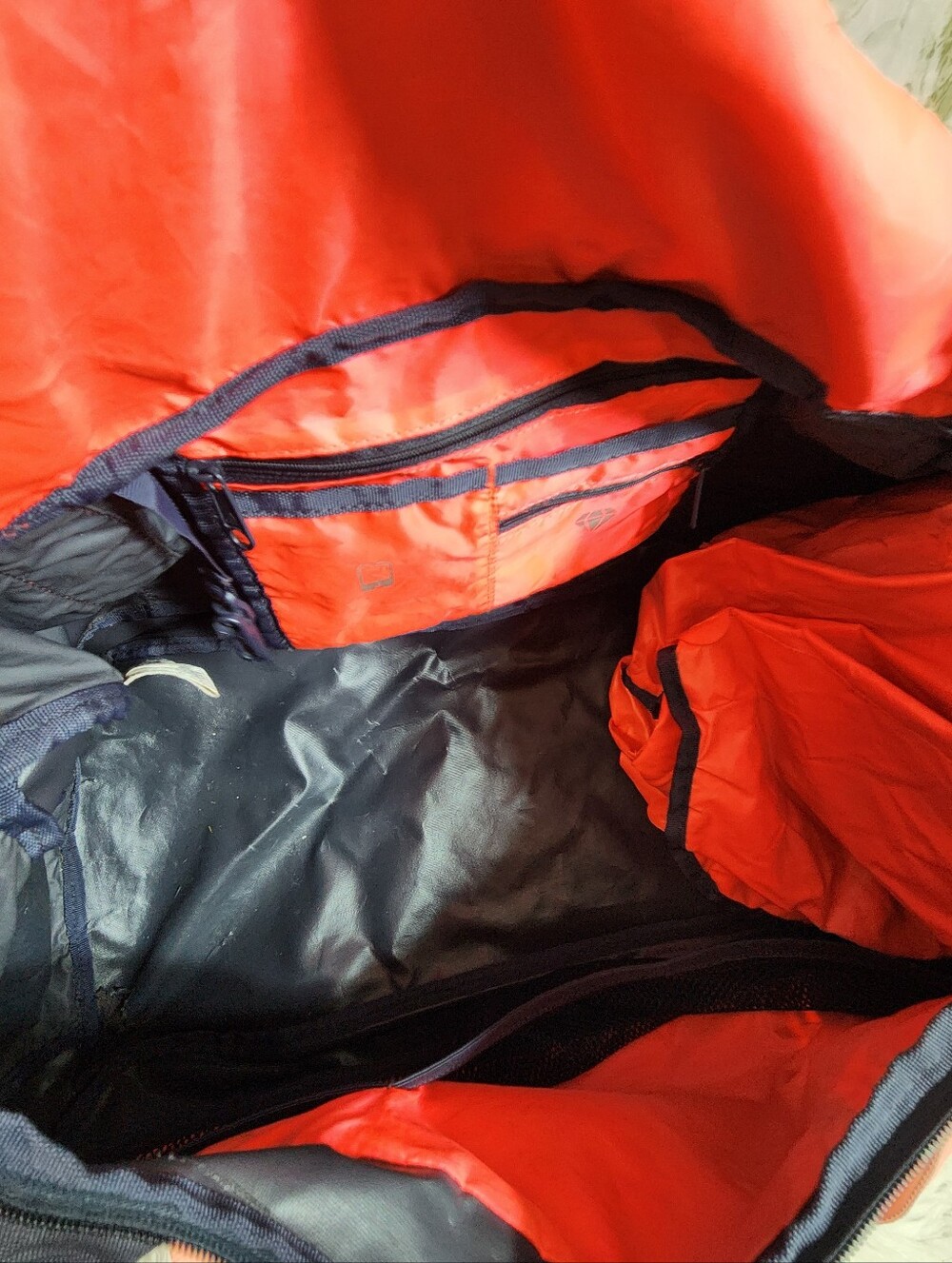ADIDAS Duffle Bag - Picture 15 of 16